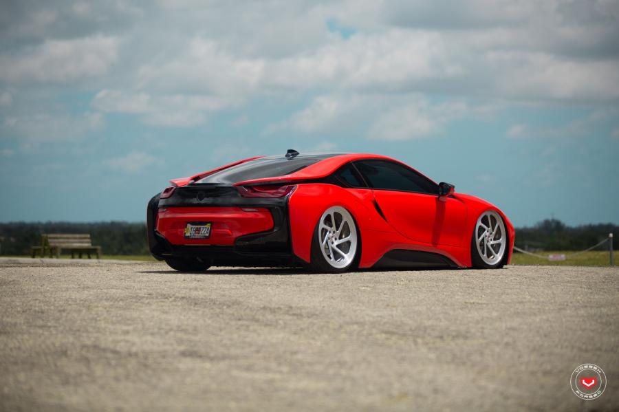  BMW i8 on Vossen Wheels (LC-108T) 2017 года  (фото 65 из 68)